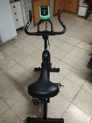 Bicicleta Estática FIT by Cecotec.