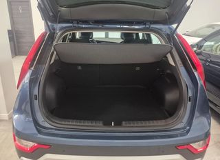 Kia Niro 1.6 GDi HEV 104kW (141CV) Concept