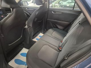 Kia Niro 1.6 GDi HEV 104kW (141CV) Concept