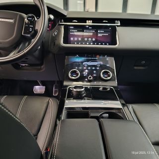 Land Rover Range Rover Velar 2.0 D180 132kW R-Dynamic S 4WD Auto