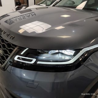 Land Rover Range Rover Velar 2.0 D180 132kW R-Dynamic S 4WD Auto