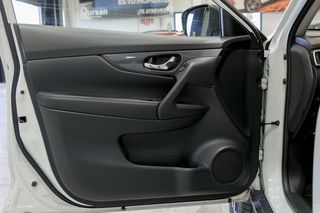 Nissan X-Trail   1.6 DIGT NCONNECTA 