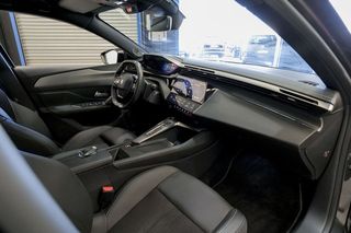 Peugeot 408    GT PHEV 225 eEAT8 