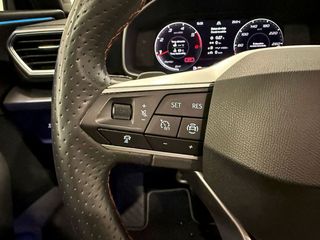 Seat Leon   2.0 TDI 110kW DSG7 SS FR 