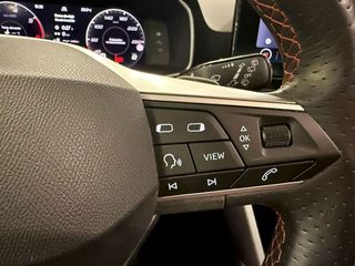 Seat Leon   2.0 TDI 110kW DSG7 SS FR 