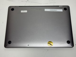 MacBook Pro 13” 2019 piezas