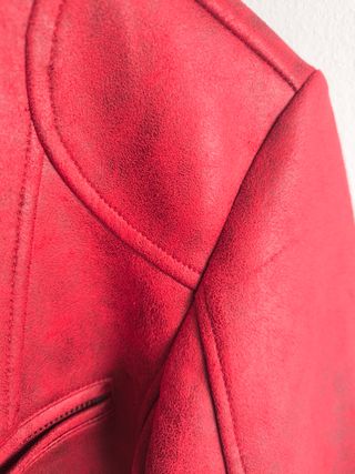 Cazadora Desigual roja piel