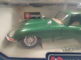 Coche Burago Jaguar E-Type Coupe 1961