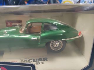 Coche Burago Jaguar E-Type Coupe 1961
