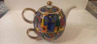 Teiera in porcellana decorata