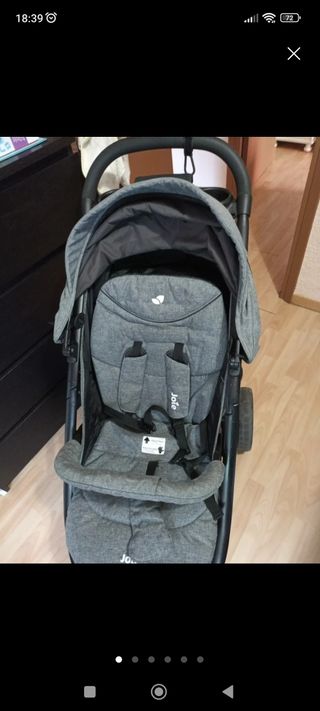 Carrito de bebé gris Joie