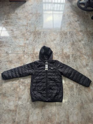 Chaqueta Adidas Negra con Capucha