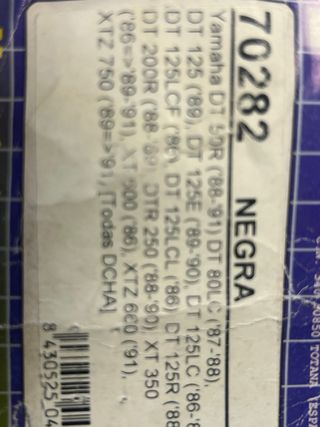 Maneta Derecha Yamaha VICMA
70282 Negra
