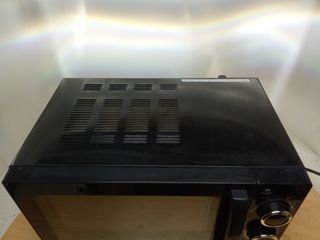 Microondas ORBEGOZO NEGRO 