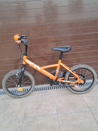 Bicicleta infantil naranja