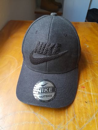 Gorras casi nuevas – varias marcas y estilos
