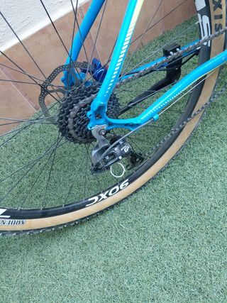 Bicicleta de Montaña BH Azul URGE