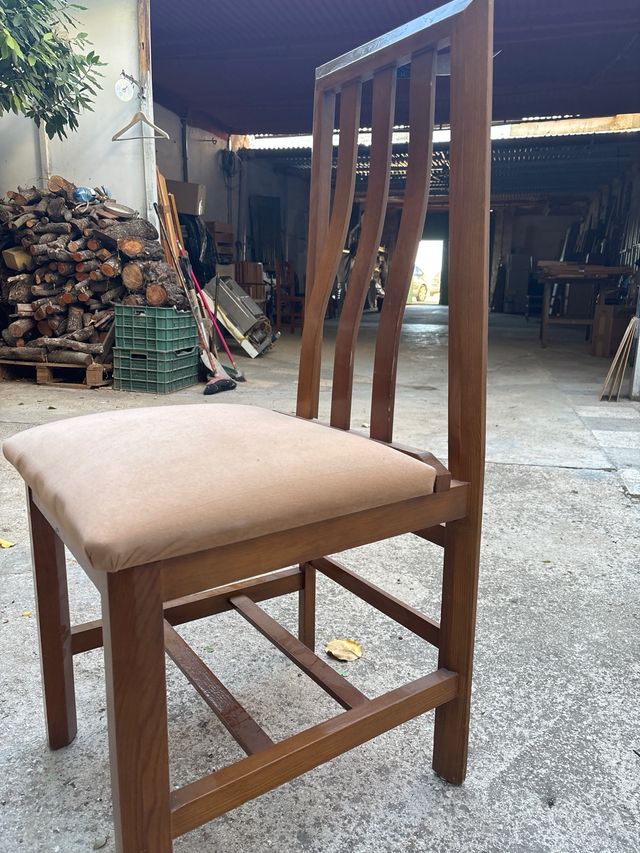 6 Sillas de Comedor y mesa extensible