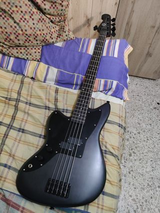 Bajo zurdo Maruszczyk Mopped B 5P (NEGOCIABLE)