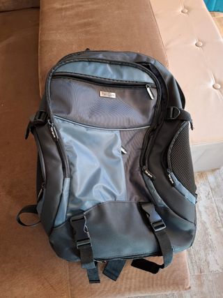 Mochila Targus Negra y Gris