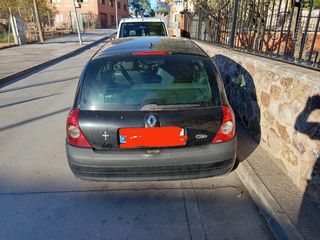 Renault Clio 2003 motor gripado