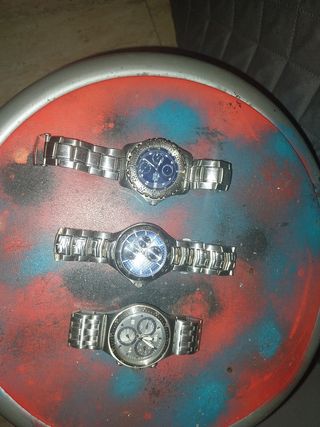 Lote 3 Relojes Guess y Swatch