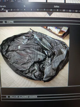 Cofre de tela para coche.