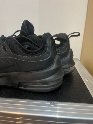 Nike Air Max Axis Zapatillas Negras
Talla 33,5