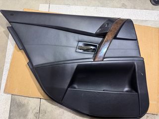 Paneles Puerta BMW E60 Negro Madera Carbono