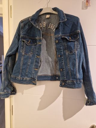 Chaqueta vaquera Bershka Talla S