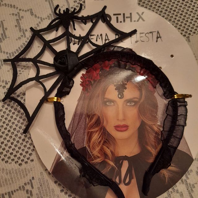 Cerchietto e spilla per Halloween