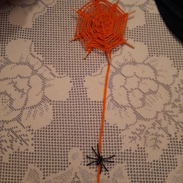 Cerchietto e spilla per Halloween