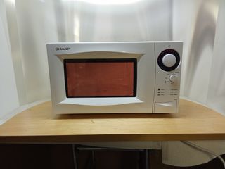 Microondas Sharp R-204 Blanco
