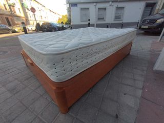 Canapé abatible 135x190cm