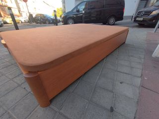 Canapé abatible 135x190cm