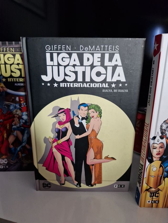 LIGA DE LA JUSTICIA INTERNACIONAL VOLUMEN 1.2.3