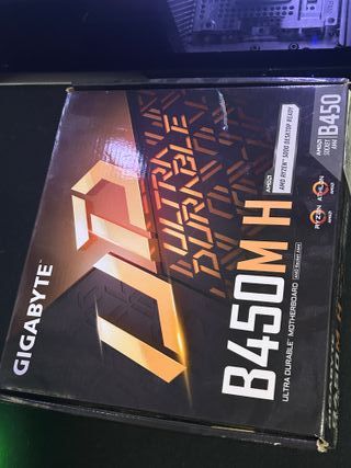 Placa Base Gigabyte B450M H AM4