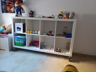 Estantería Kallax  Blanca no es de Ikea 