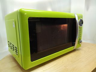 Microondas Verde Jocel
