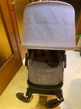 Carrito de bebé Bugaboo gris