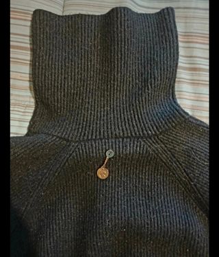 Maglioncino donna collo alto bottoni oro XS