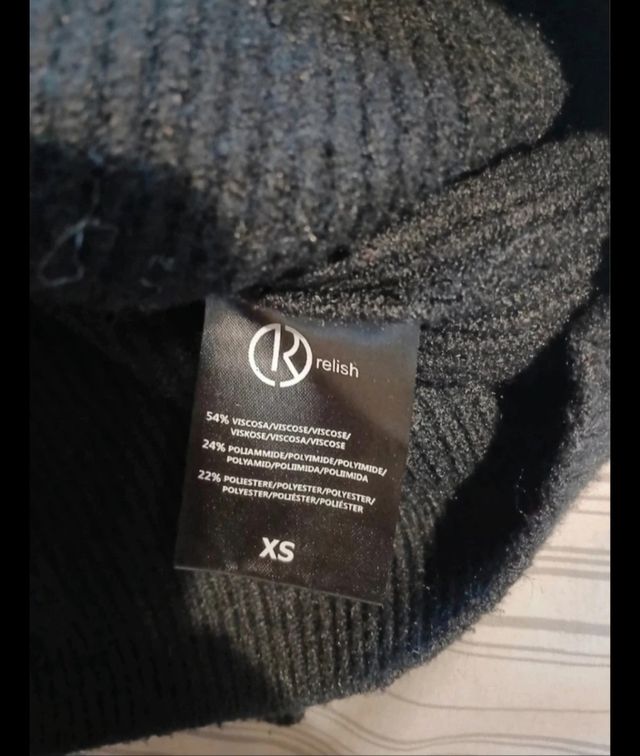 Maglioncino donna collo alto bottoni oro XS