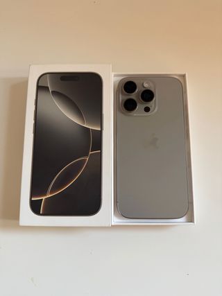 iPhone 16 Pro 256GB Titanio Natural