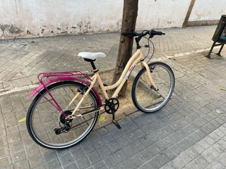 Bicicleta de mujer sin usar
