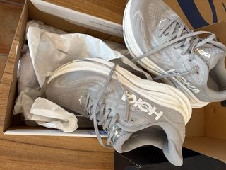 Zapatillas Hoka Clifton 10 Gris/Blanco
