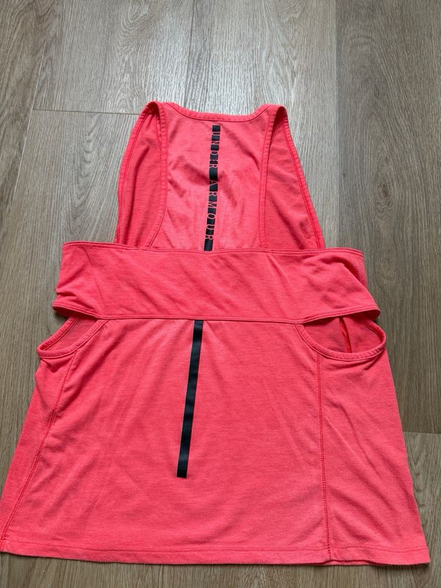 Camiseta deportiva Under Armour M