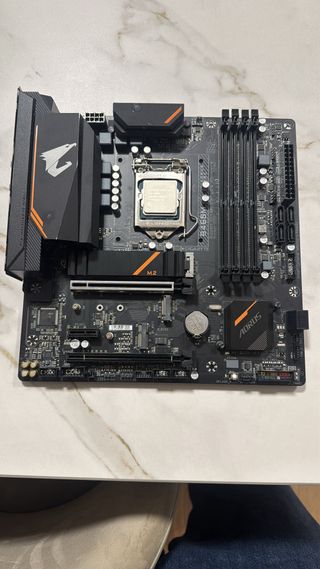 Placa Base Gigabyte B460M Aorus Pro + i5 10400F