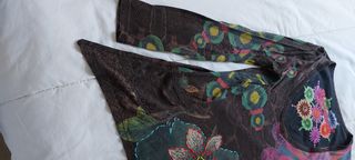 Camiseta Desigual flores multicolor