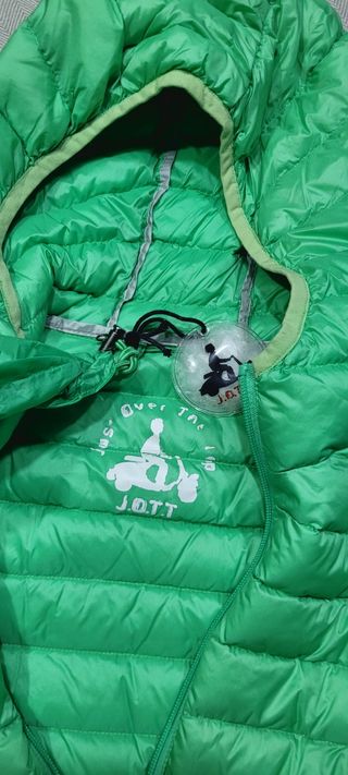 Anorak Jott verde con capucha de niña T10-12años