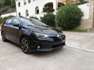 Toyota Auris 2016